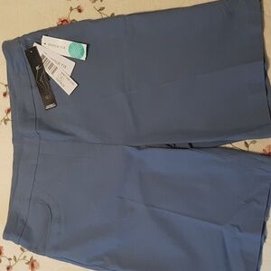 Tribal Women's 16 Light Dust Blue Bermudas Pull On Shorts NWT